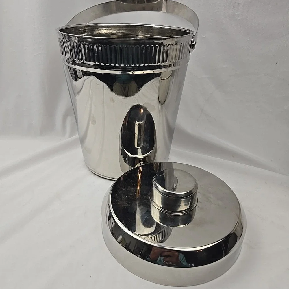 Urban Spoon Stainless Steel Insulated Ice Bucket with Lid and Handle - Modern...